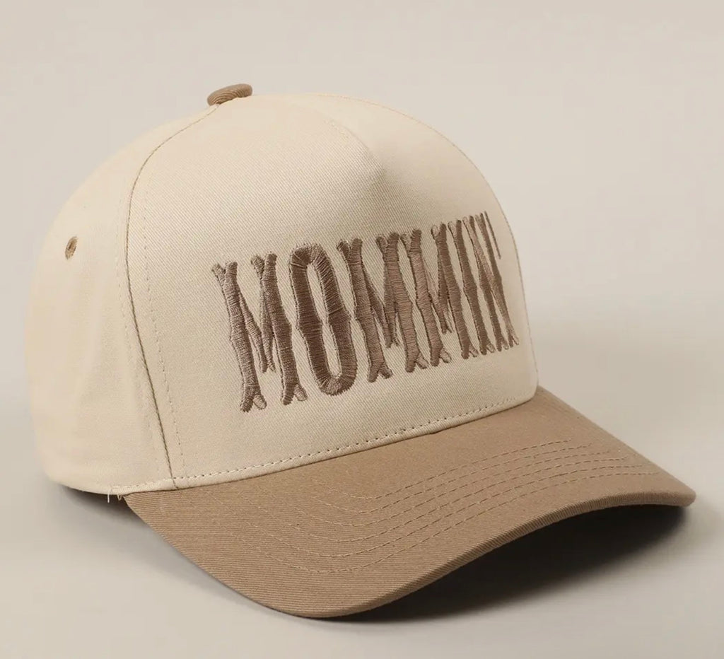Mommin’ Trucker Hat