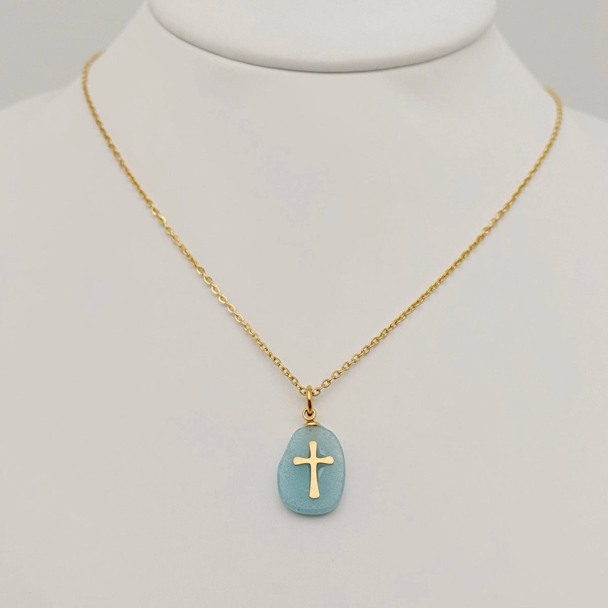 Cross Pendant Necklace